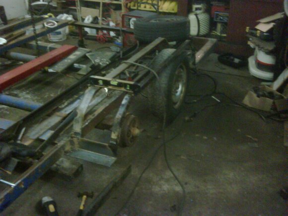 IMG00252-20110827-2023